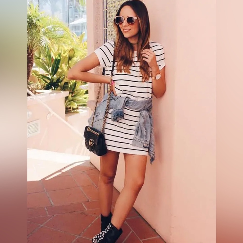 Lulu’s T-shirt Striped Dress, Size Medium